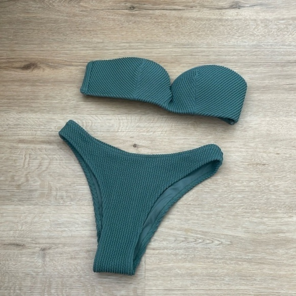 H&M Swim Set - Picture 1 of 3
